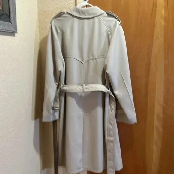 Trench coat no liner size 40R - Picture 6 of 9